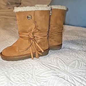 Brown girls boots